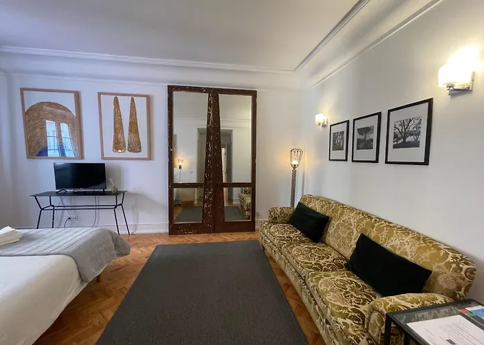 That Place For U - Suite Vintage